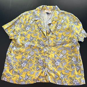 Universal Thread linen blend camp shirt